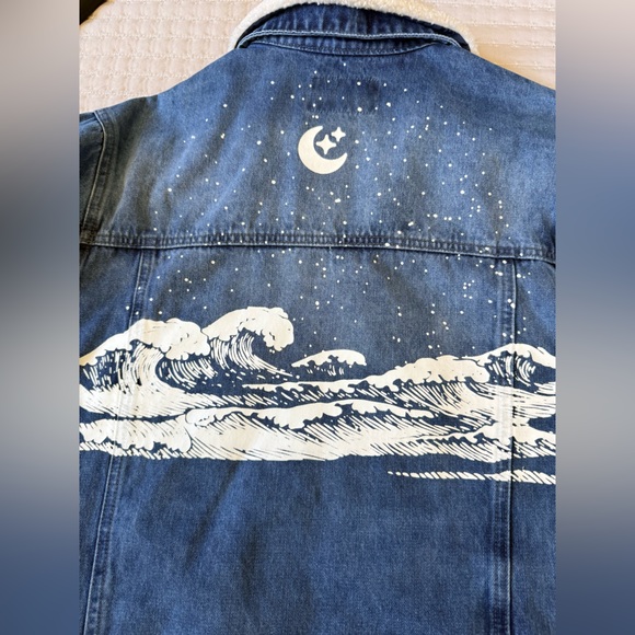 Revolt Tubbo Celestial Moment By the Sea Denim Jacket Full Zip Painted size M - Picture 10 of 13